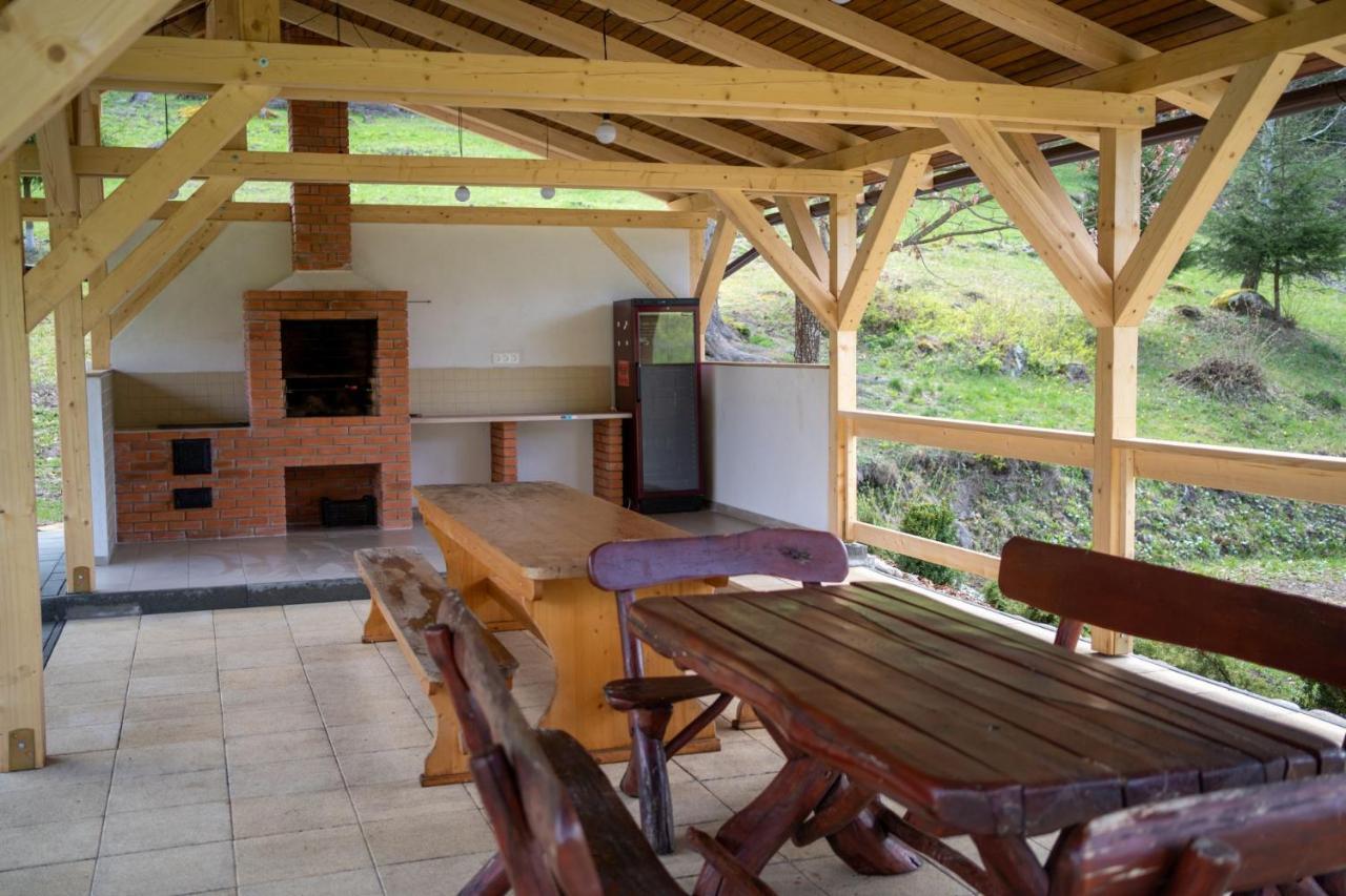 3A Guest House Sicasău エクステリア 写真
