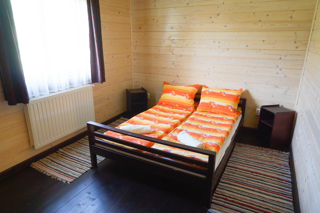 3A Guest House Sicasău エクステリア 写真
